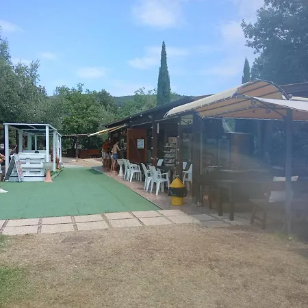 Κάμπινγκ Glamping Il Boschetto Inside Camping Il Rocolo *